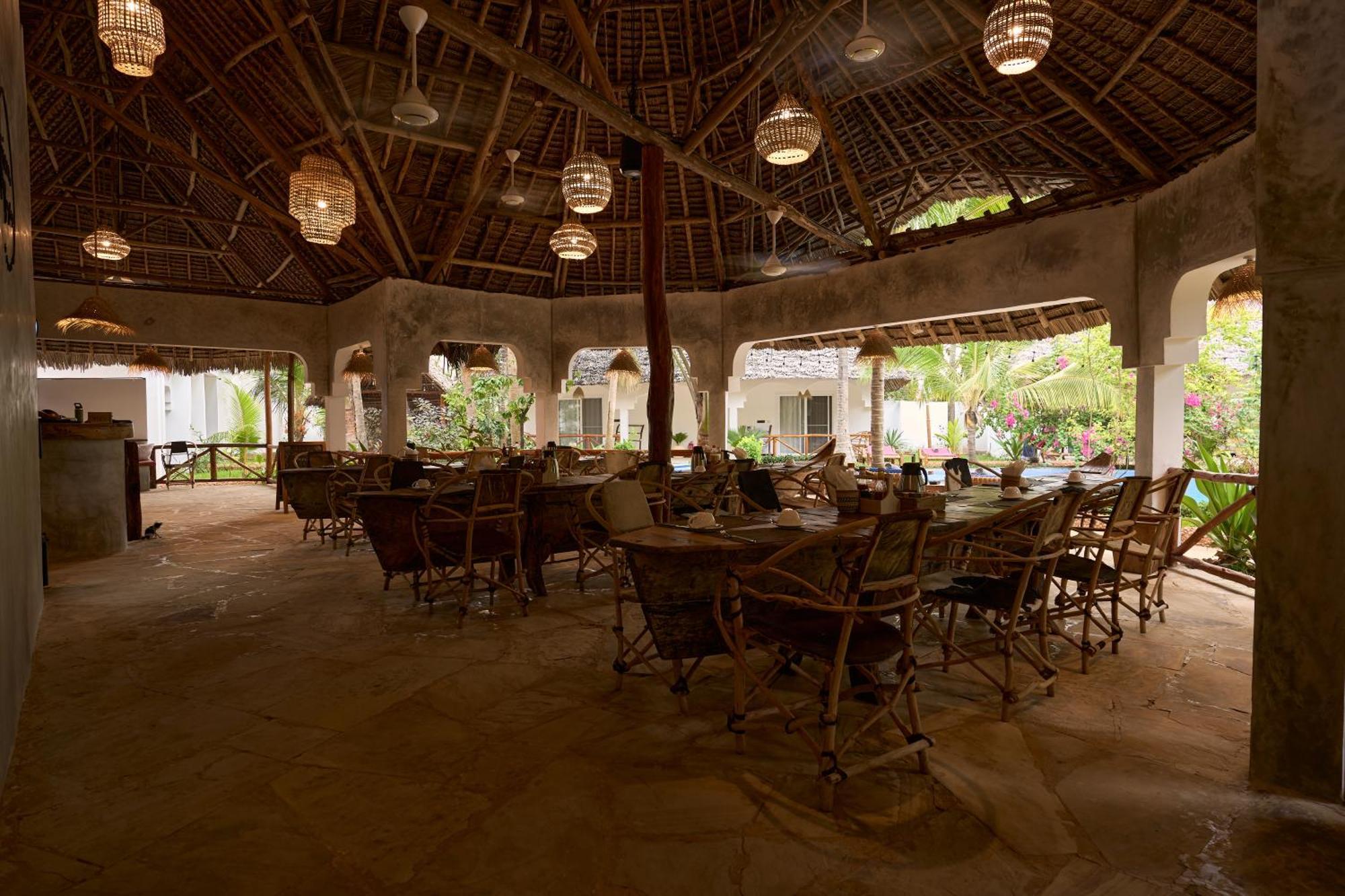 African Bungalows Nungwi Exteriör bild