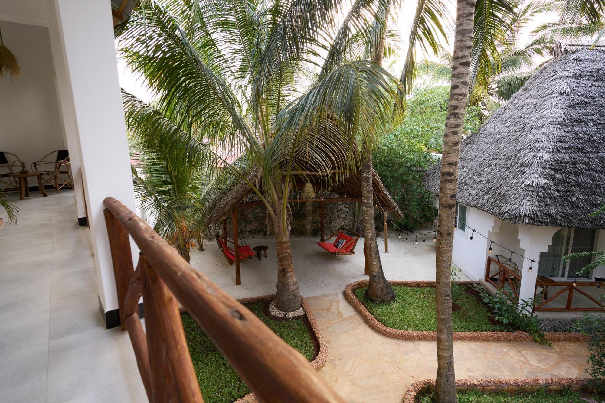 African Bungalows Nungwi Exteriör bild